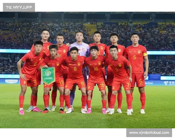 中国足球全力以赴,拼搏拼到最后一刻 中国足球全力以赴,拼搏拼到最后一刻